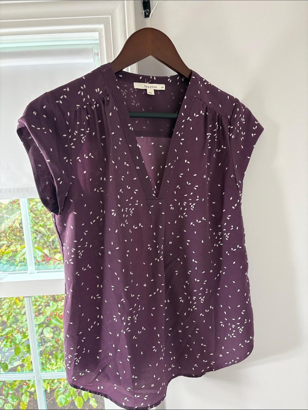 fun 2 fun Purple V-Neck Cap Sleeve Blouse with White Fleck Print